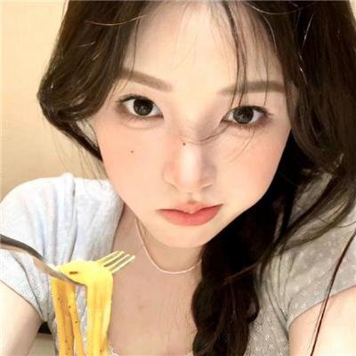 迷雾中的她